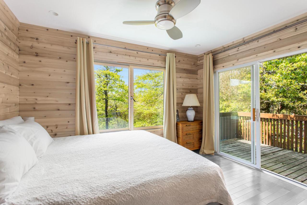 The Pines Men-Only Stay Fire Island Pines Bagian luar foto
